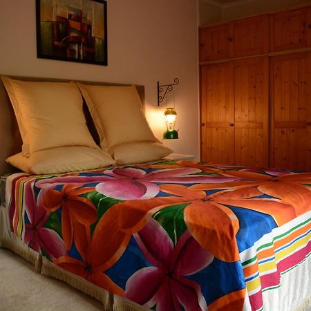 Les Noyers Aulnay Bed & Breakfast Aulnay  Dış mekan fotoğraf