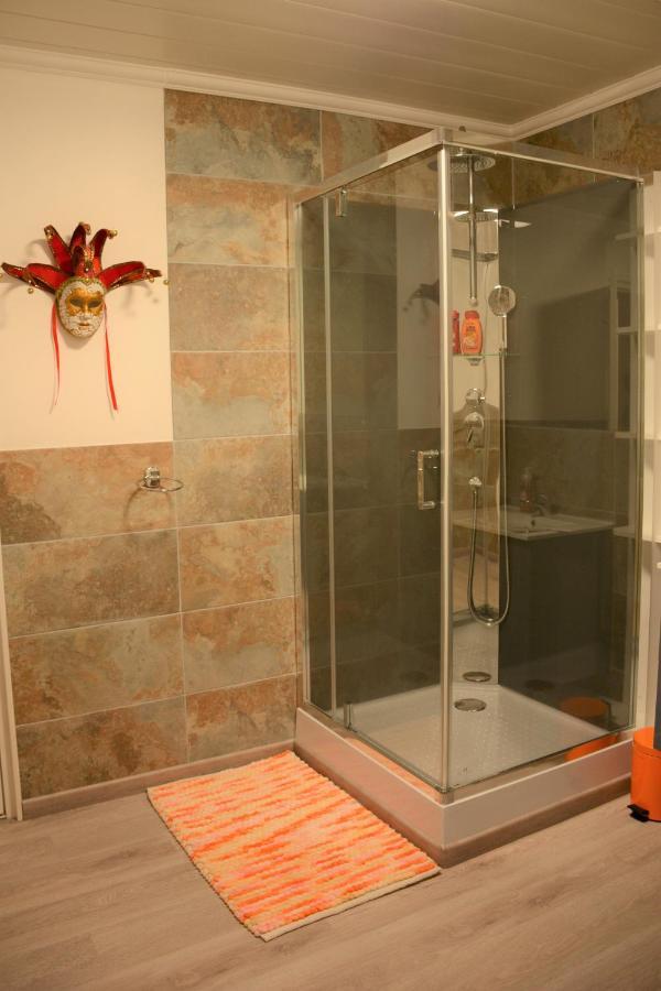 Les Noyers Aulnay Bed & Breakfast Aulnay  Dış mekan fotoğraf